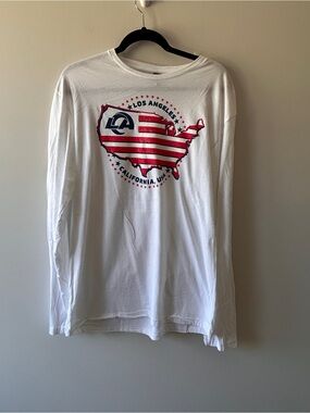 NFL Men’s Size Large Football Graphic Long-Sleeve T Shirt Los Angeles Rams NWT
